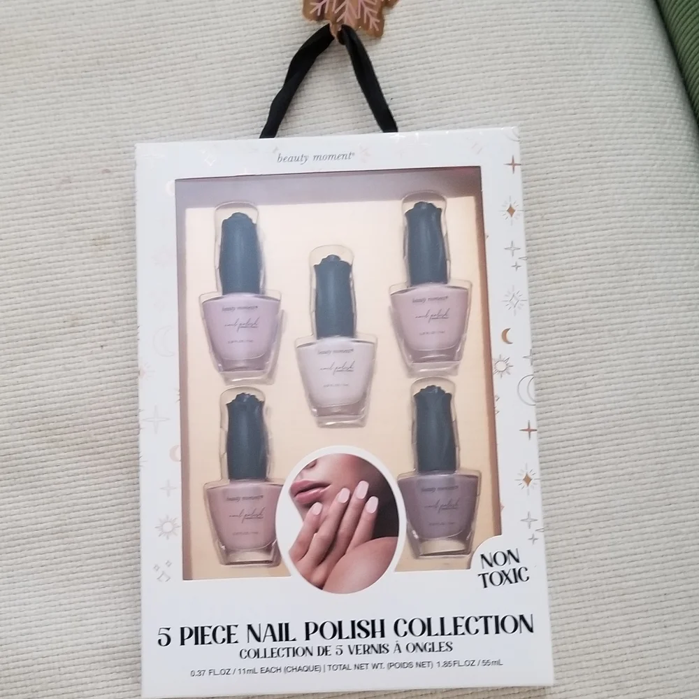 Beauty Moment 5 pcs Non-Toxic Nail Polish Collection